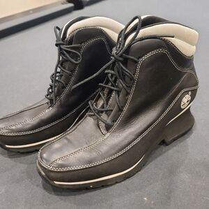 Timberland Black and White Leather Ankle Boots